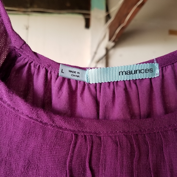 Women's Dress - Picture 3 of 3